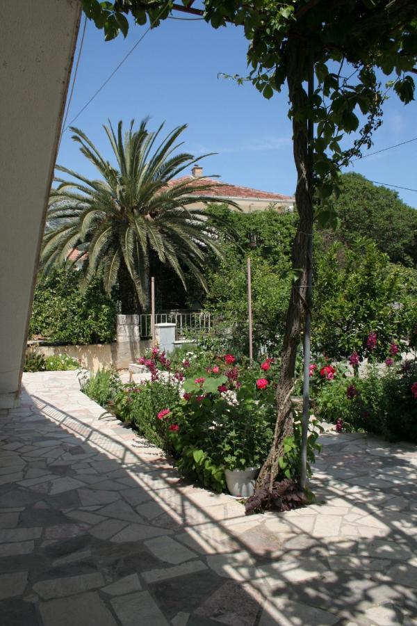 Apartments By The Sea Orebic, Peljesac - 269 Bagian luar foto