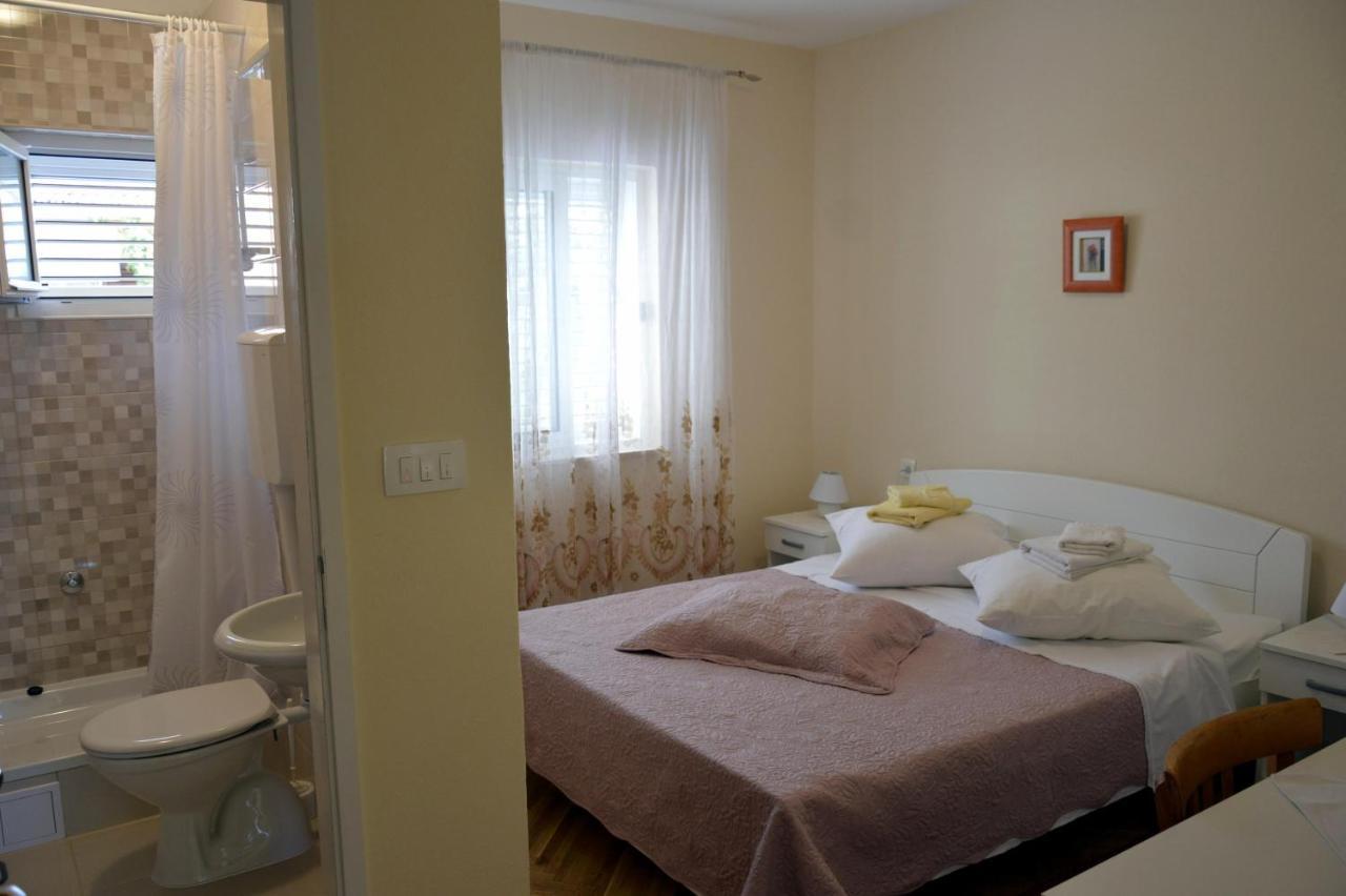 Apartments By The Sea Orebic, Peljesac - 269 Bagian luar foto