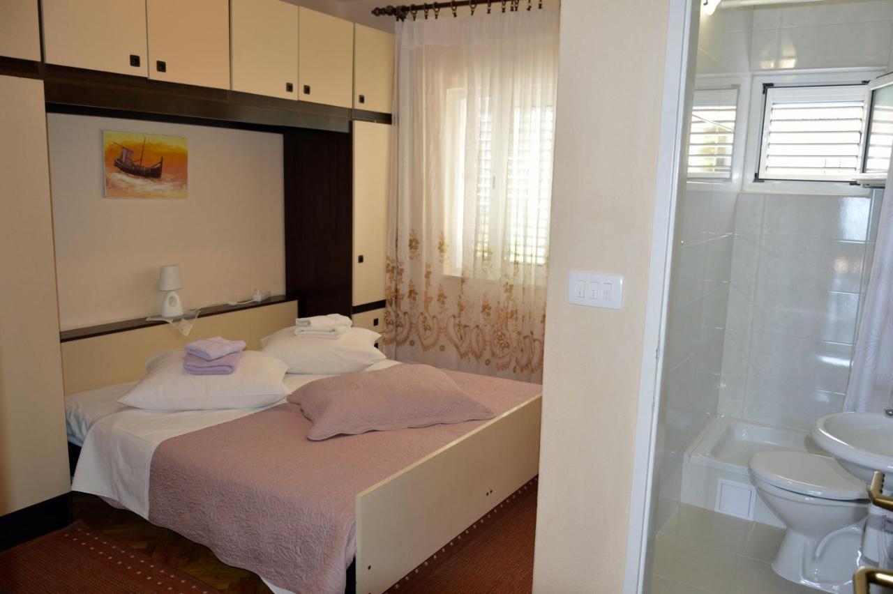 Apartments By The Sea Orebic, Peljesac - 269 Bagian luar foto