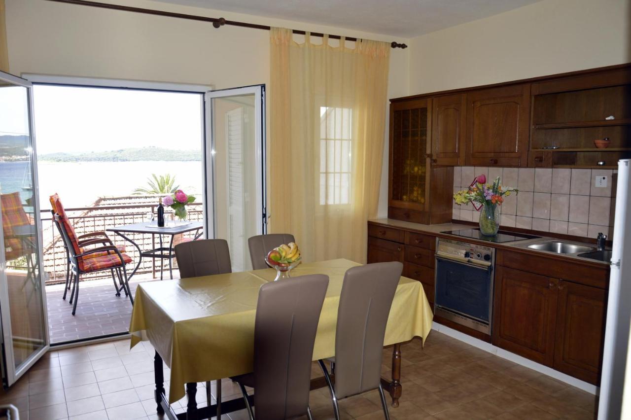 Apartments By The Sea Orebic, Peljesac - 269 Bagian luar foto